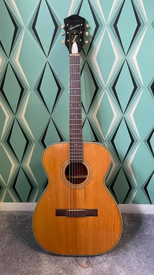 1961 Harmony Sovereign H1203 Front Photo